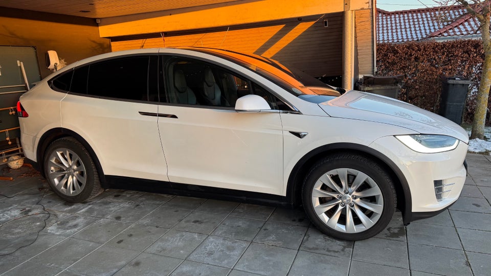 Tesla Model X 100D 7prs 5d