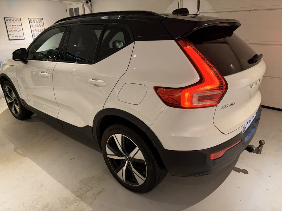 Volvo XC40 P6 ReCharge Pro 5d