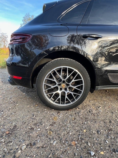 Porsche Macan 2,0 PDK Van 5d