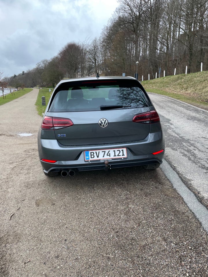 VW Golf VII 1,4 GTE DSG 5d