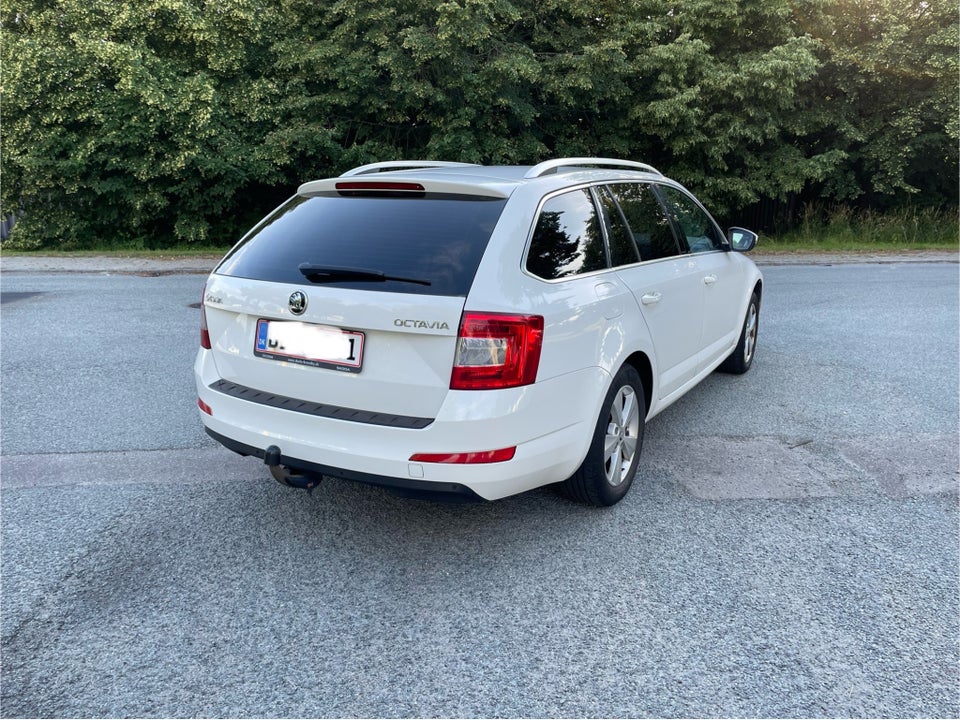 Skoda Octavia 1,4 TSi 150 Style Combi 5d