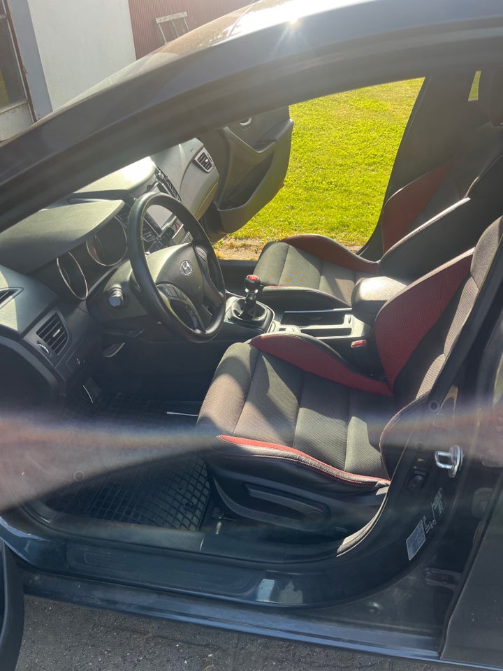 Hyundai i30 1,6 T-GDi Sport 5d