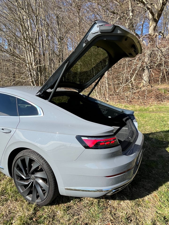 VW Arteon 2,0 TDi 150 R-line DSG 4d