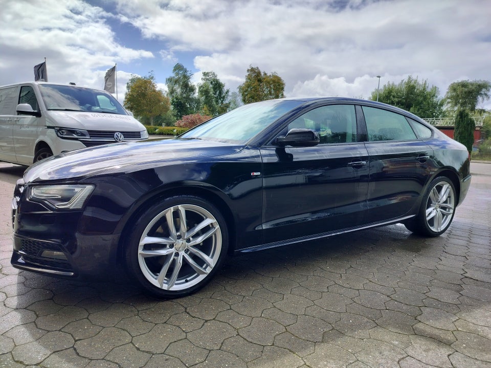 Audi A5 1,8 TFSi 144 S-line Sportback Multitr. 5d