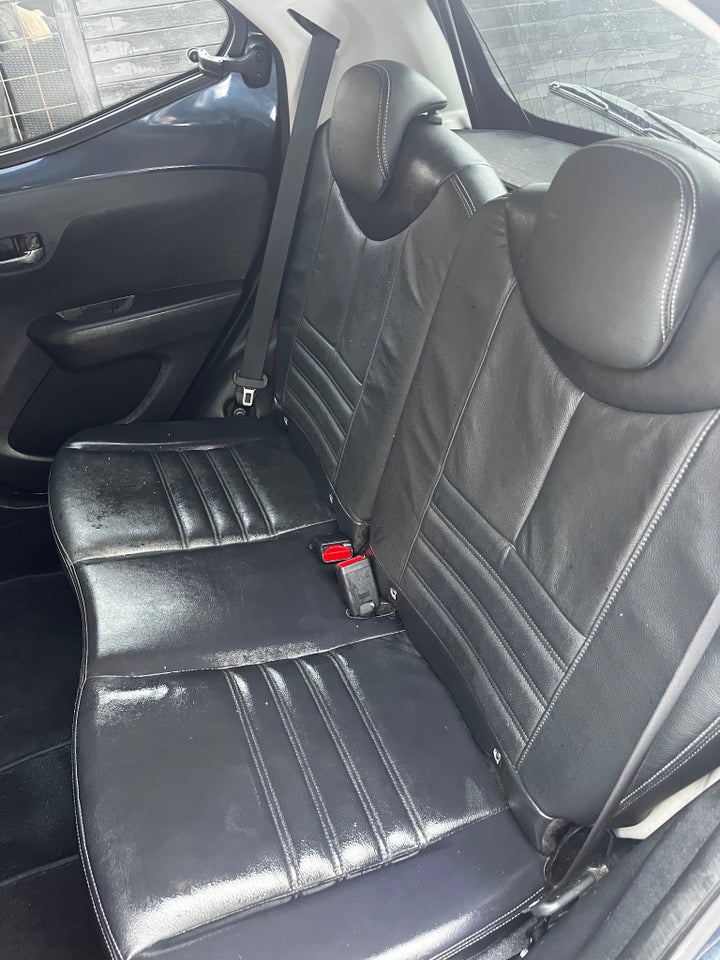 Toyota Aygo 1,0 VVT-i x-cellence 5d