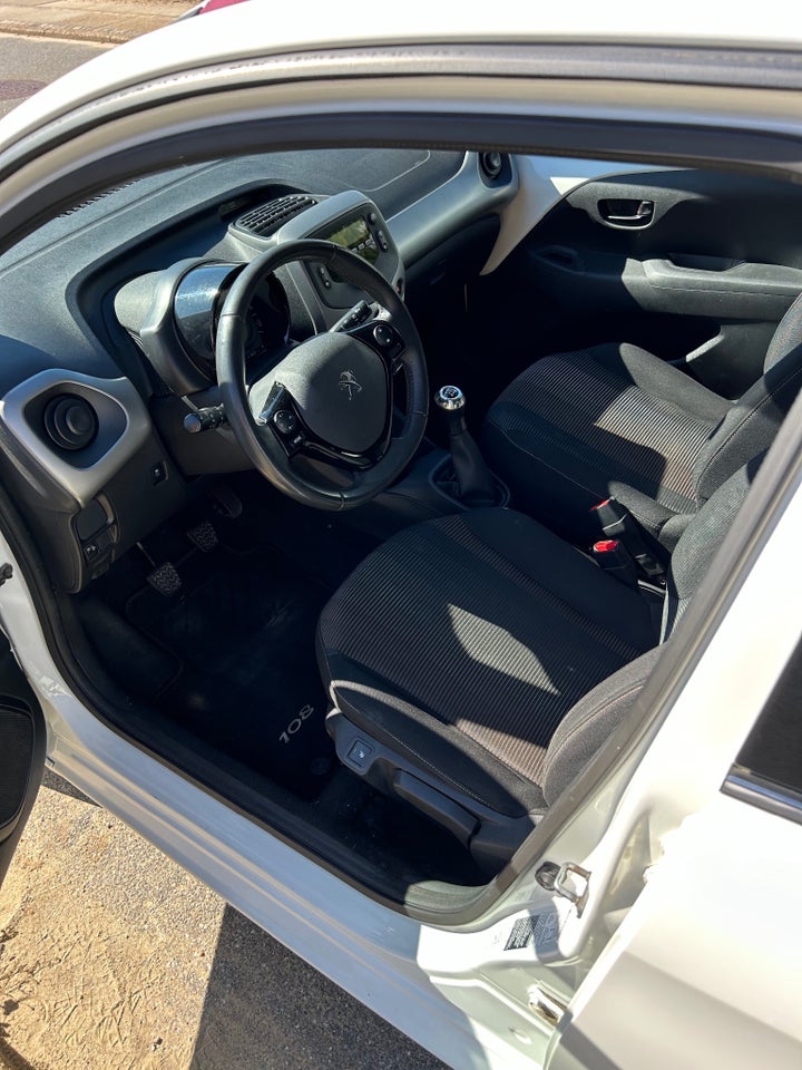 Peugeot 108 1,2 VTi 82 Active TOP! 5d