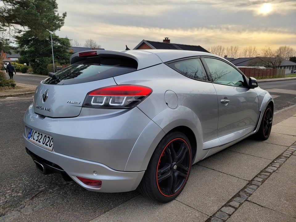 Renault Megane III 2,0 R.S. Coupé 3d