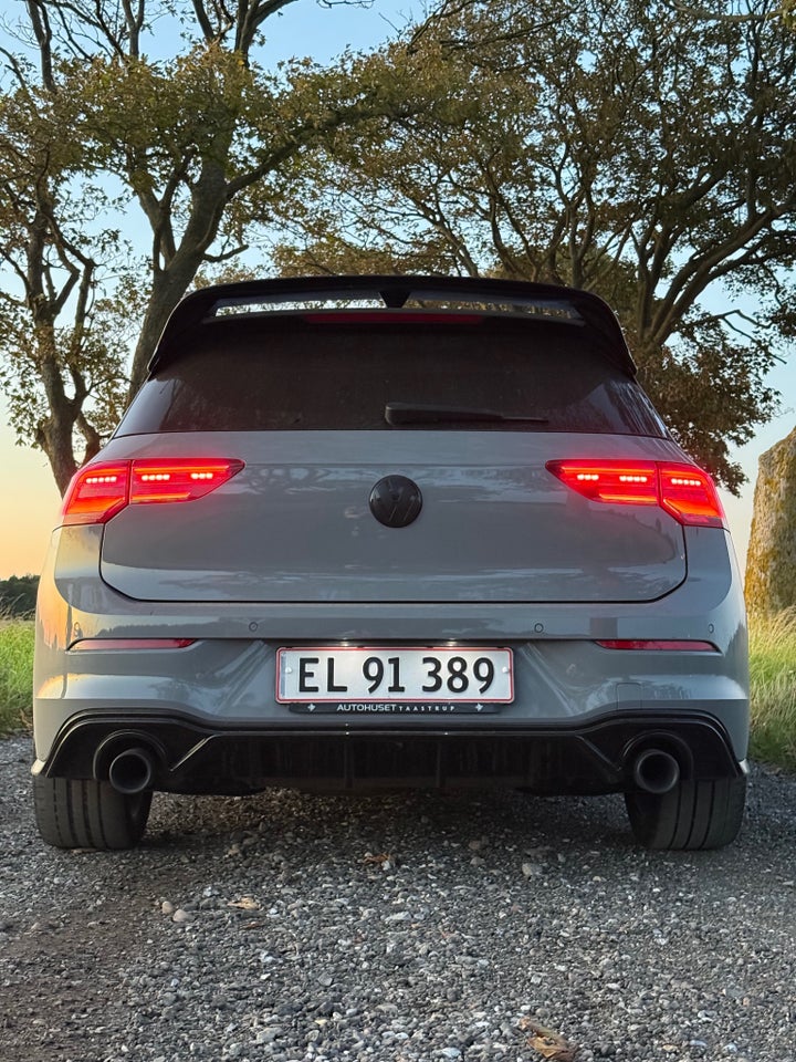 VW Golf VIII 1,4 GTE DSG 5d