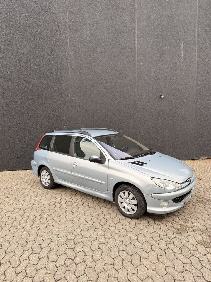 Peugeot 206 1,6 S16 stc. 5d