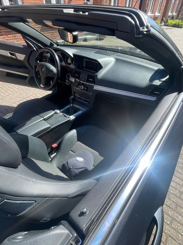 Mercedes E200 1,8 CGi Cabriolet BE 2d
