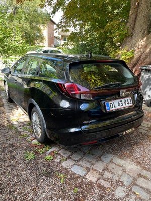 Honda Civic 1,6 i-DTEC Elegance Tourer 5d