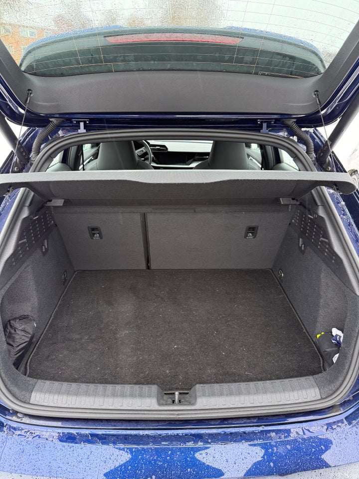 Audi A3 40 TFSi e S-line Sportback S-tr. 5d