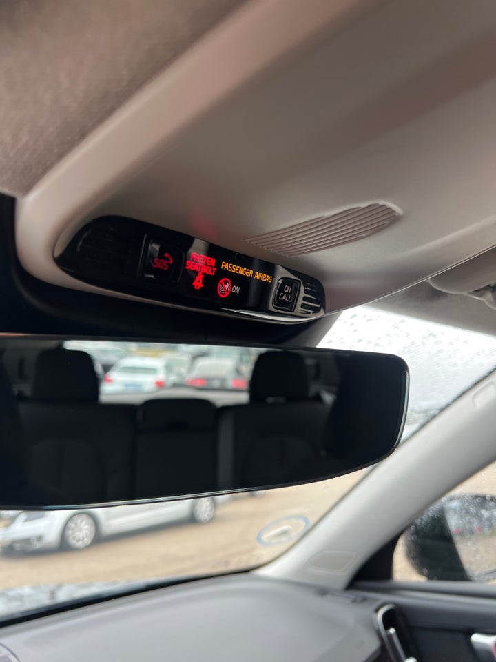 Volvo XC40 2,0 D3 150 Momentum aut. 5d