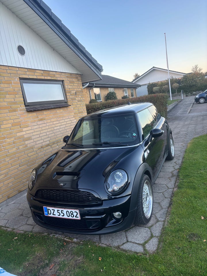 MINI Cooper S 1,6 aut. 3d