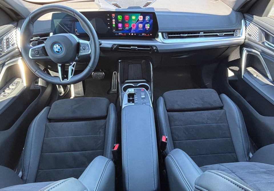 BMW iX1 eDrive20 Fully Charged M-Sport 5d