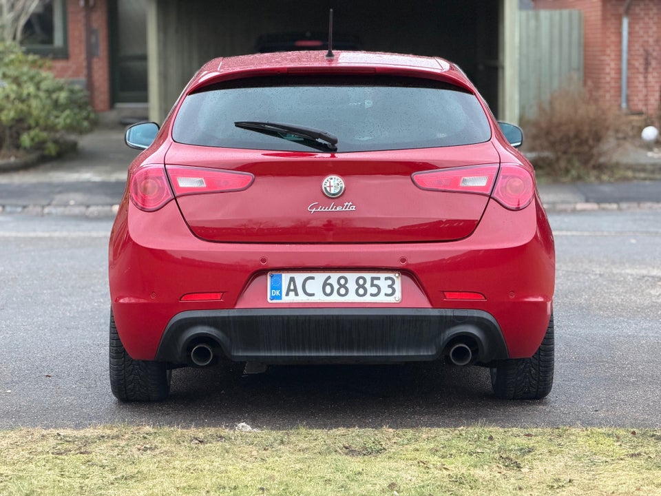 Alfa Romeo Giulietta 1,75 TBi Quadrifoglio Verde 5d