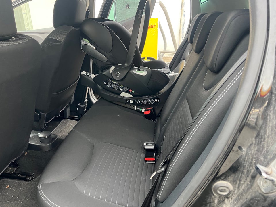 Renault Clio IV 1,5 dCi 90 Limited 5d