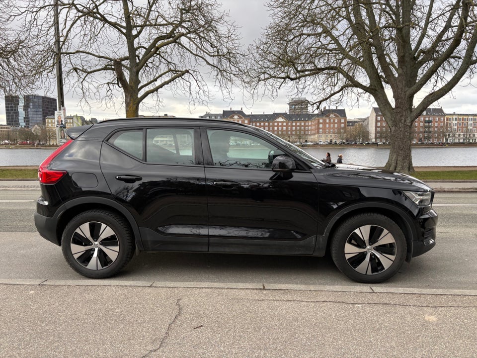 Volvo XC40 1,5 T4 ReCharge R-Design aut. 5d