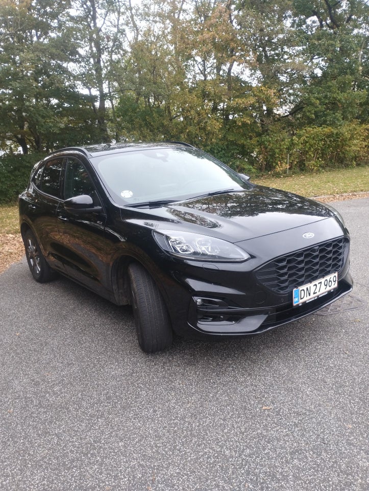 Ford Kuga 2,5 PHEV ST-Line X CVT 5d