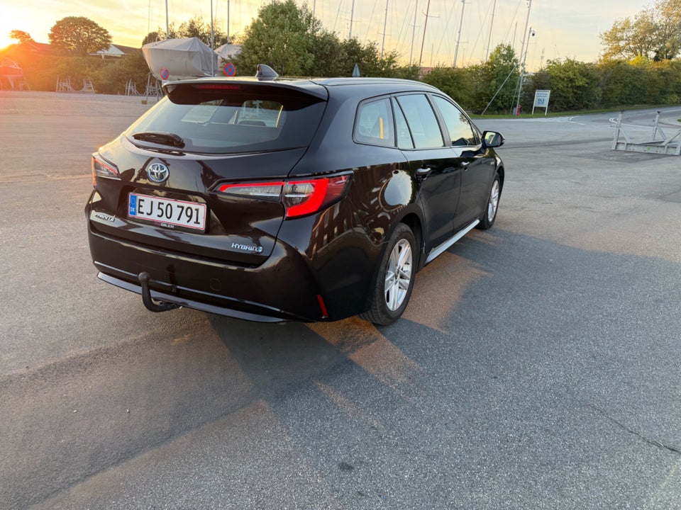 Toyota Corolla 1,8 Hybrid H3 Touring Sports MDS 5d