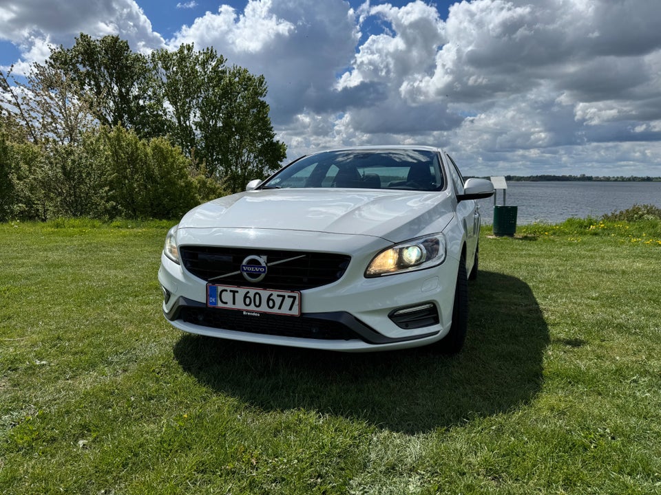 Volvo S60 2,0 D4 190 R-Design aut. 4d