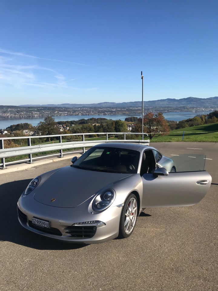 Porsche 911 Carrera S 3,8 Coupé 2d