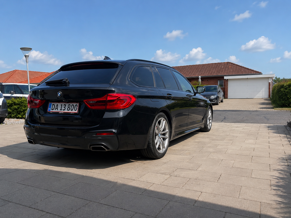 BMW 530d 3,0 Touring M-Sport aut. 5d