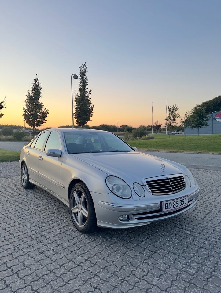 Mercedes E500 5,0 Avantgarde aut. 4d