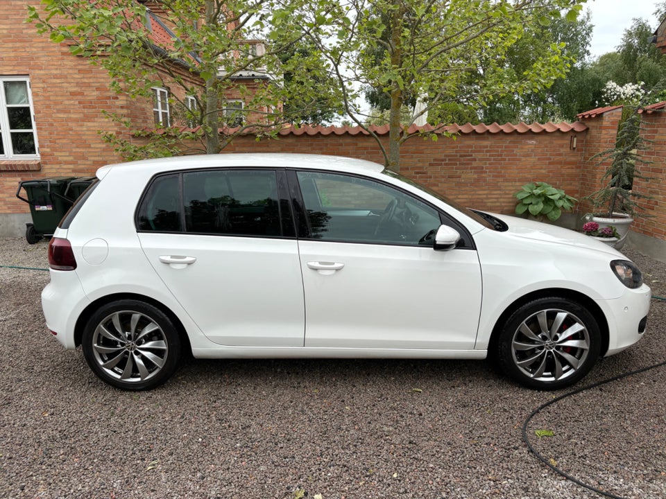 VW Golf VI 1,4 TSi 122 Highline 5d