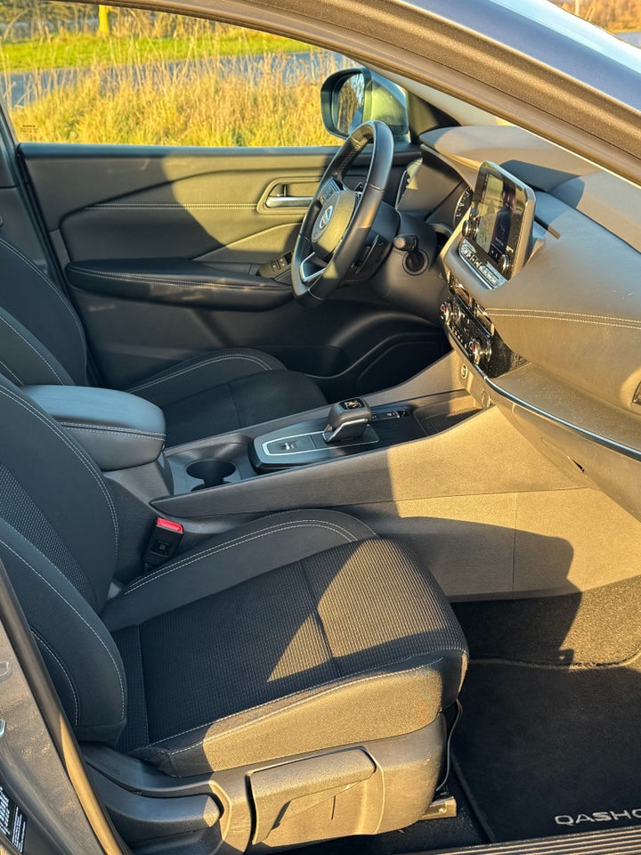 Nissan Qashqai 1,3 mHEV N-Connecta X-tr. 5d
