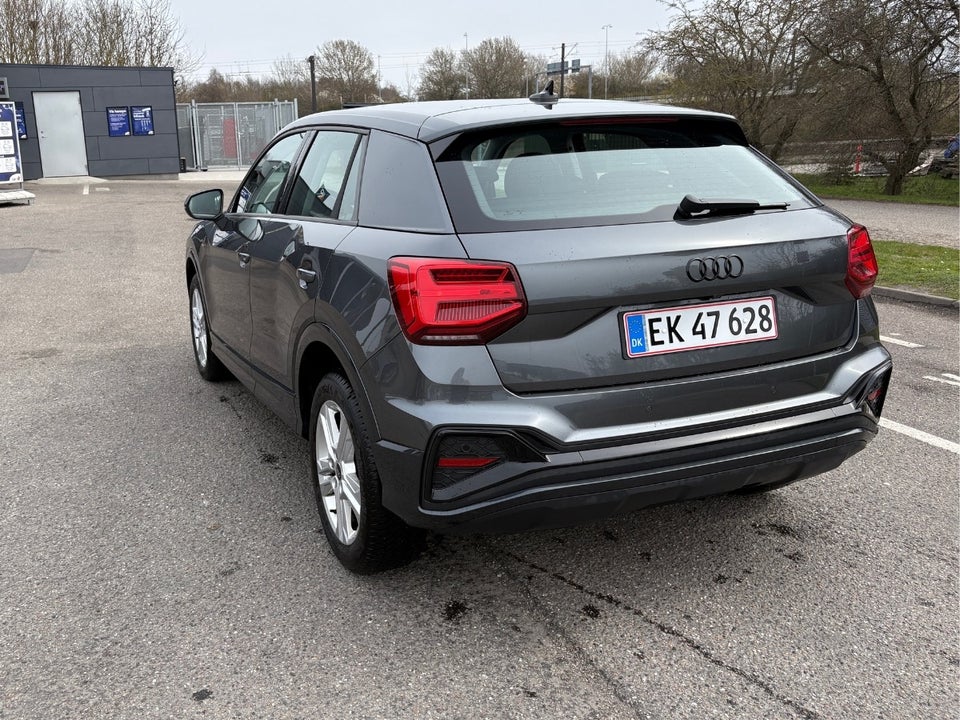 Audi Q2 35 TFSi S-line S-tr. 5d