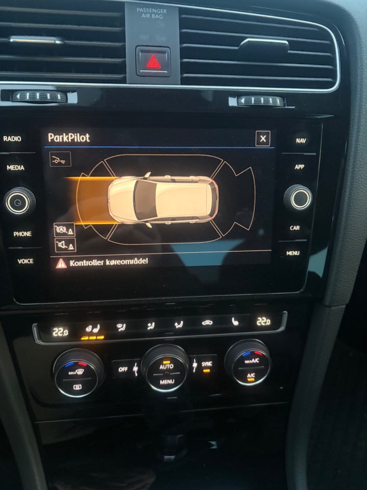 VW Golf VII 1,5 TSi 150 Highline DSG Van 5d