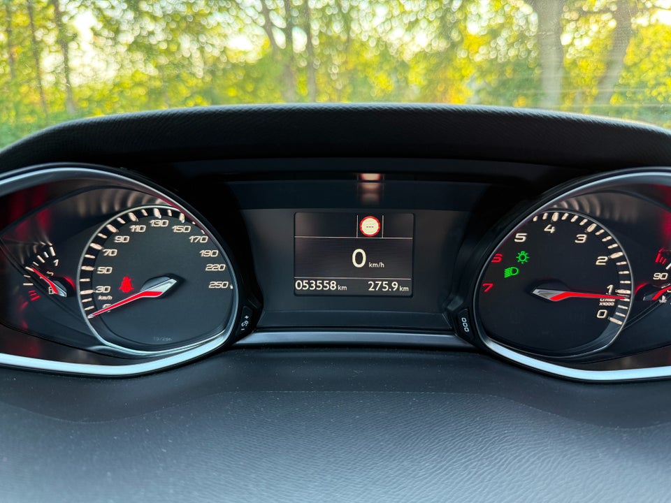 Peugeot 308 1,2 PureTech 130 Style 5d