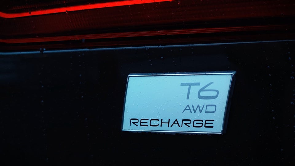 Volvo XC60 2,0 T6 ReCharge Inscription aut. AWD 5d