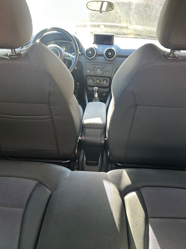 Audi A1 1,4 TFSi 122 Ambition 3d