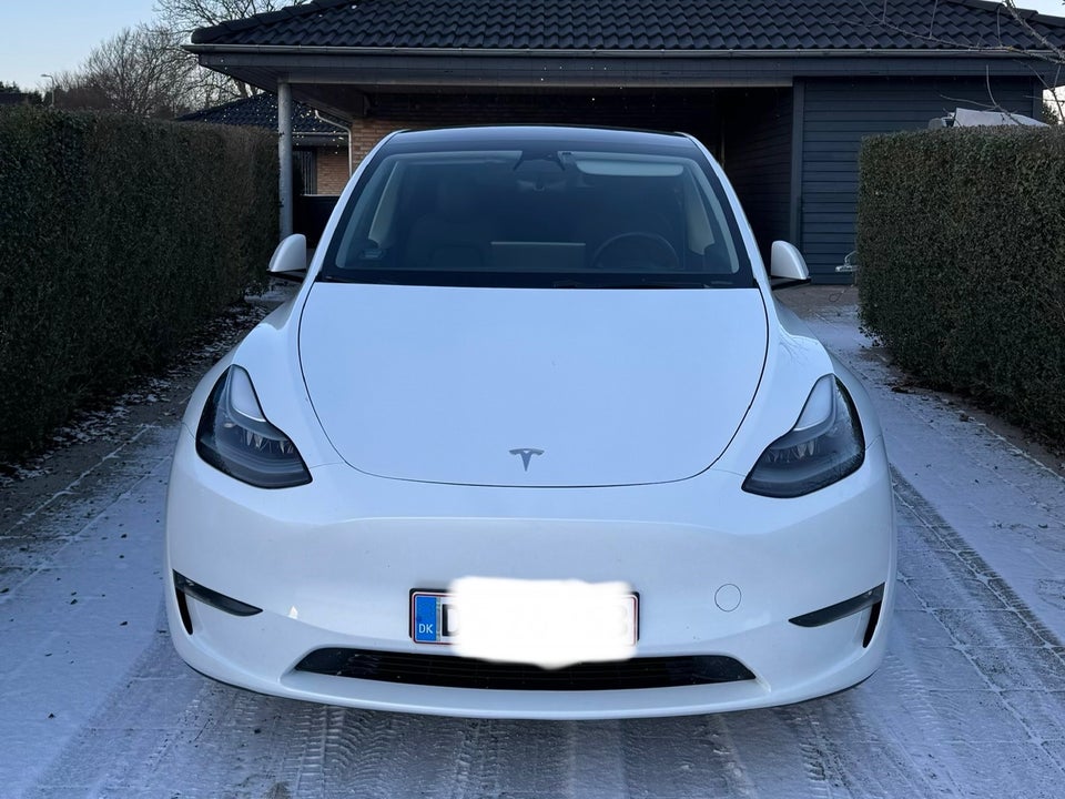 Tesla Model Y Long Range AWD 5d