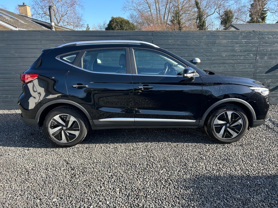 MG ZS 70 Luxury 5d