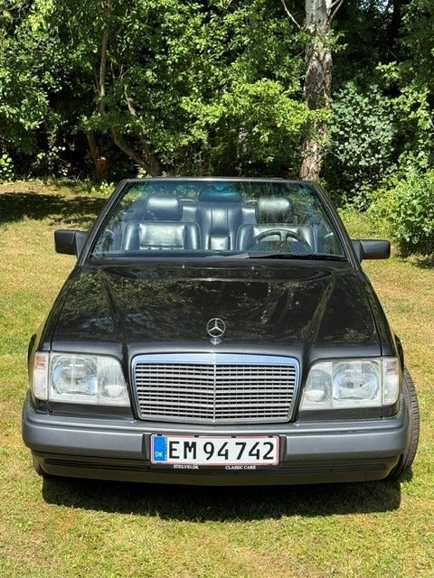 Mercedes E200 2,0 Cabriolet 2d