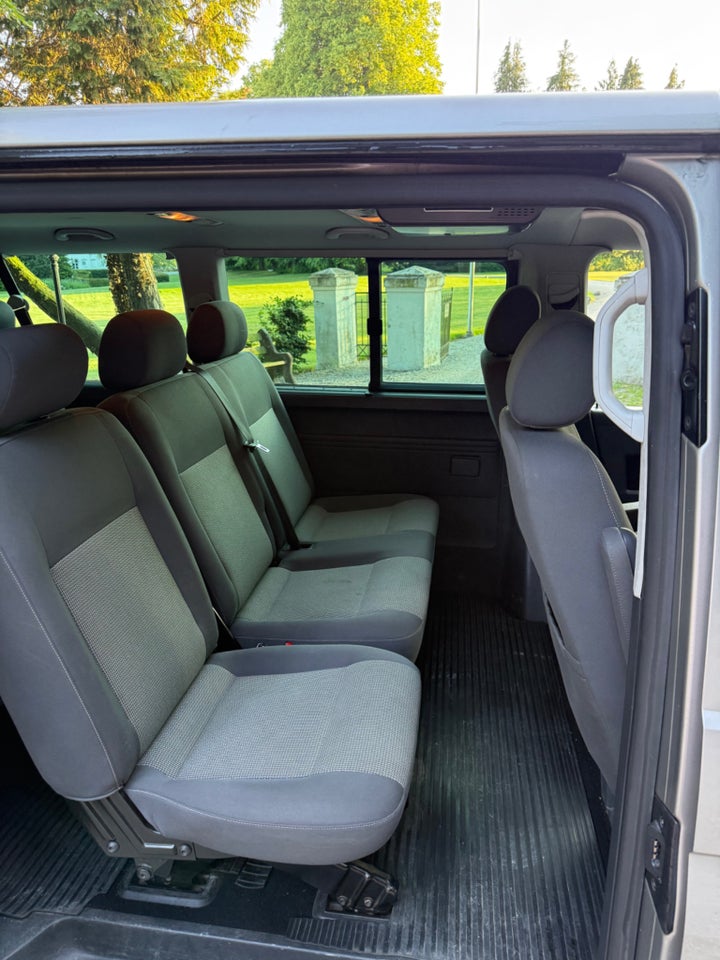 VW Caravelle 2,0 TDi 140 Comfortline DSG lang 4d