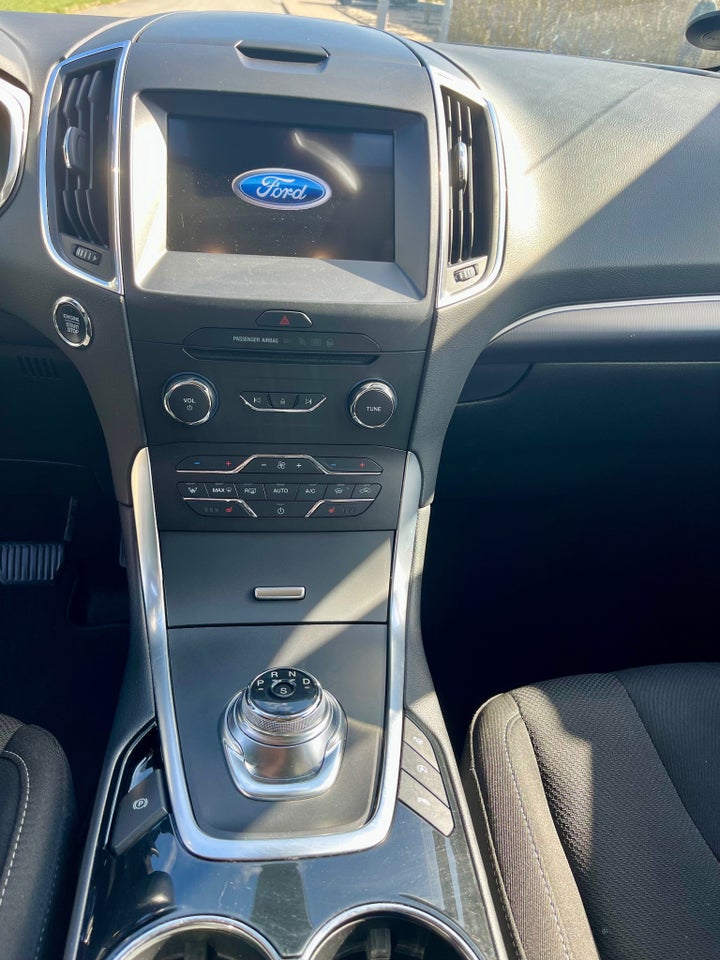 Ford S-MAX 2,0 EcoBlue Titanium aut. 7prs 5d