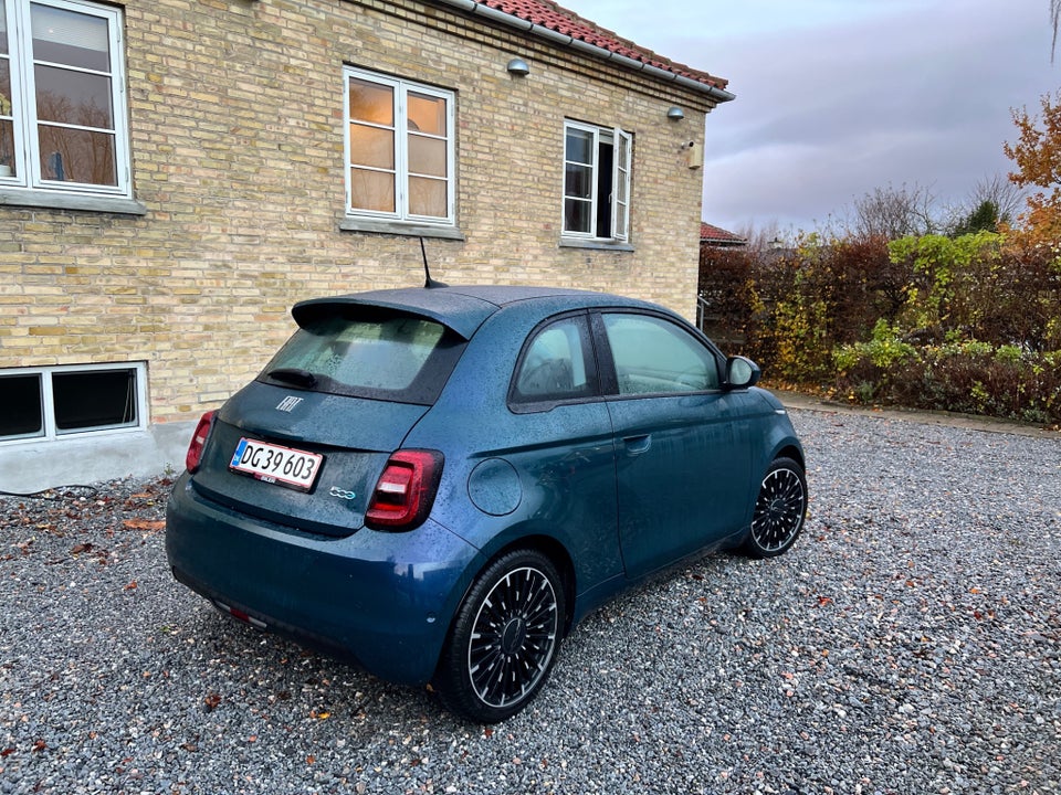 Fiat 500e Icon Plus+ 3d