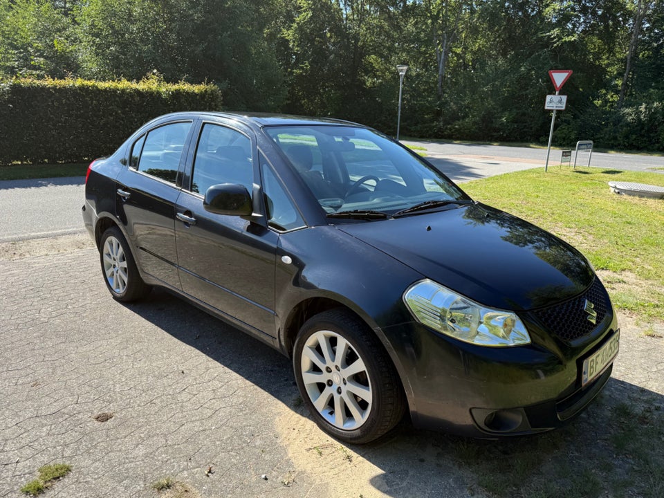 Suzuki SX4 1,6 GL-J 4d