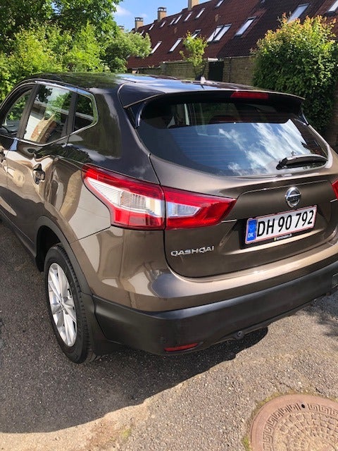 Nissan Qashqai 1,2 Dig-T 115 Acenta Connect 5d