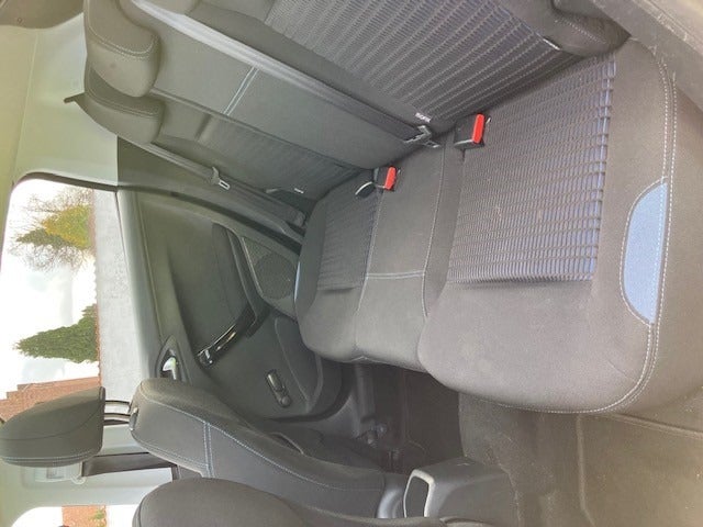 Peugeot 208 1,2 VTi Allure Sky 5d