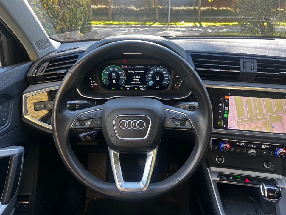 Audi Q3 45 TFSi e S-line+ S-tr. 5d