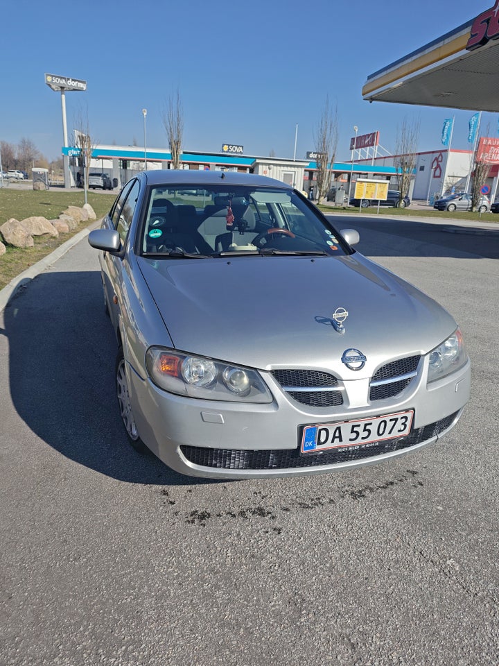 Nissan Almera 1,5 Comfort 4d