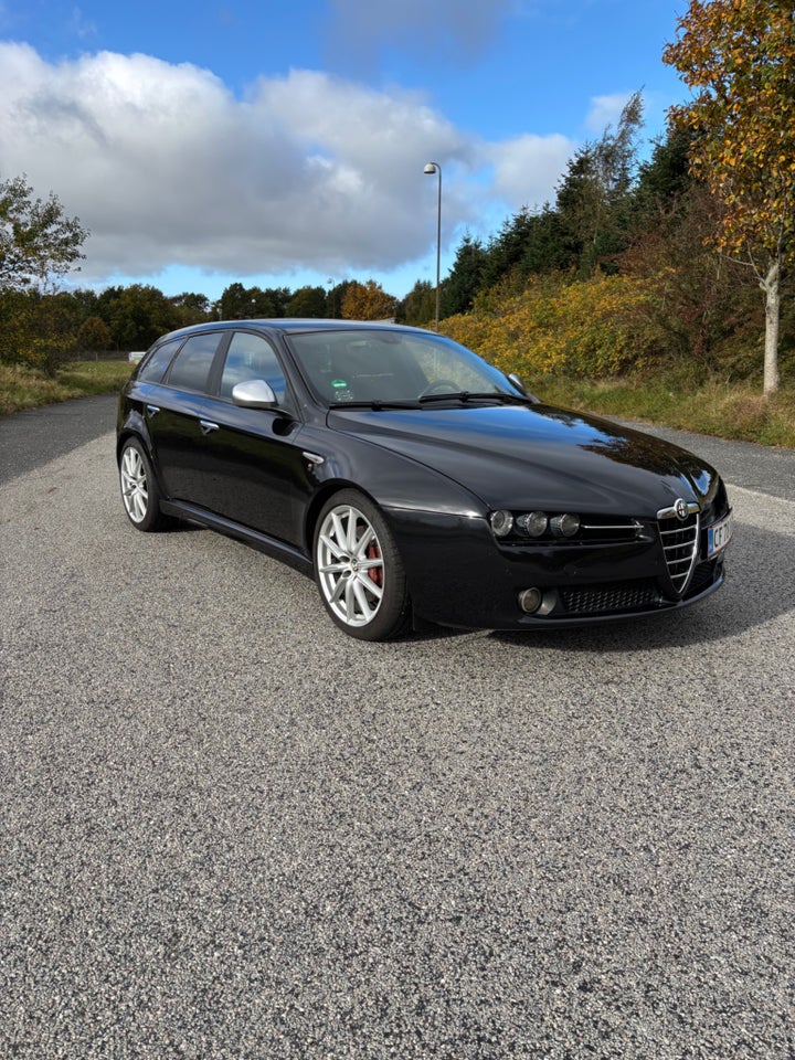Alfa Romeo 159 1,75 TBi Distinctive Sportwagon 5d