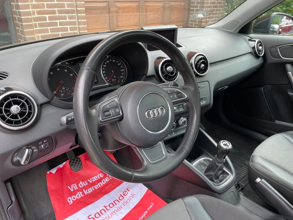 Audi A1 1,2 TFSi 86 Ambition 3d