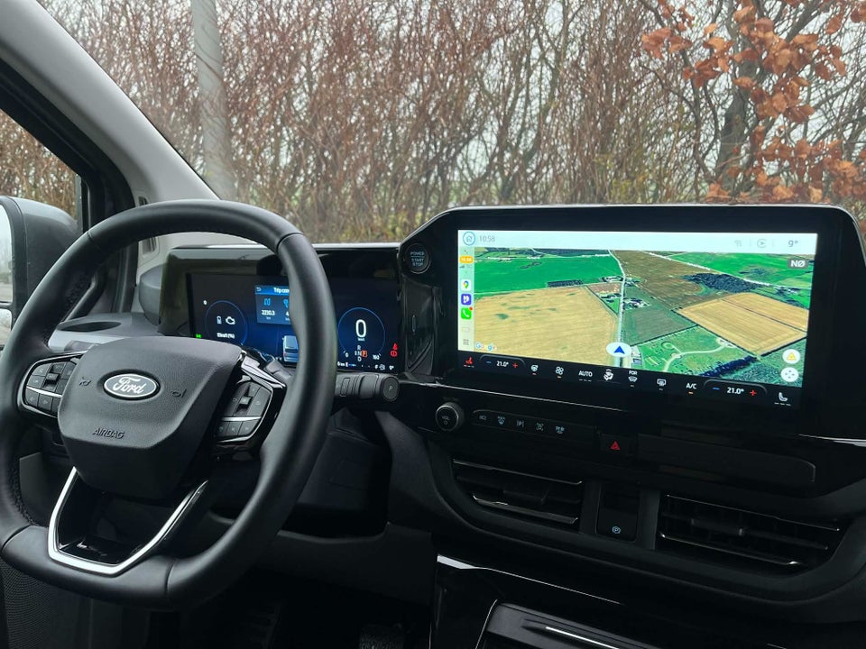 Ford Tourneo Custom 340S 2,5 PHEV Titanium X CVT