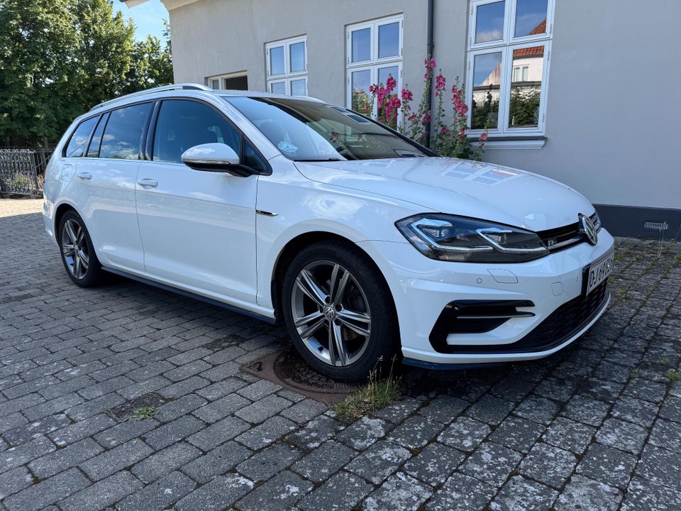 VW Golf VII 1,5 TSi 150 R-line Variant DSG 5d